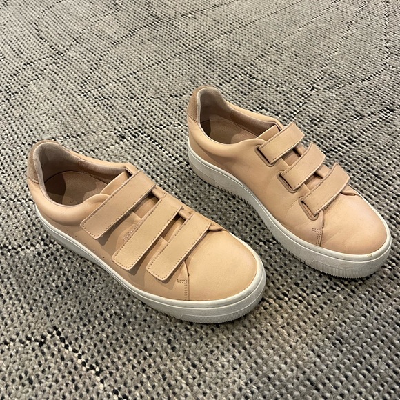 Sandro leather Velcro sneakers - Picture 2 of 6